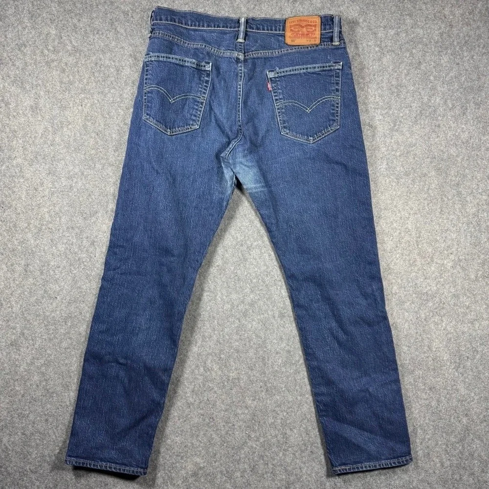 Levis levis 502